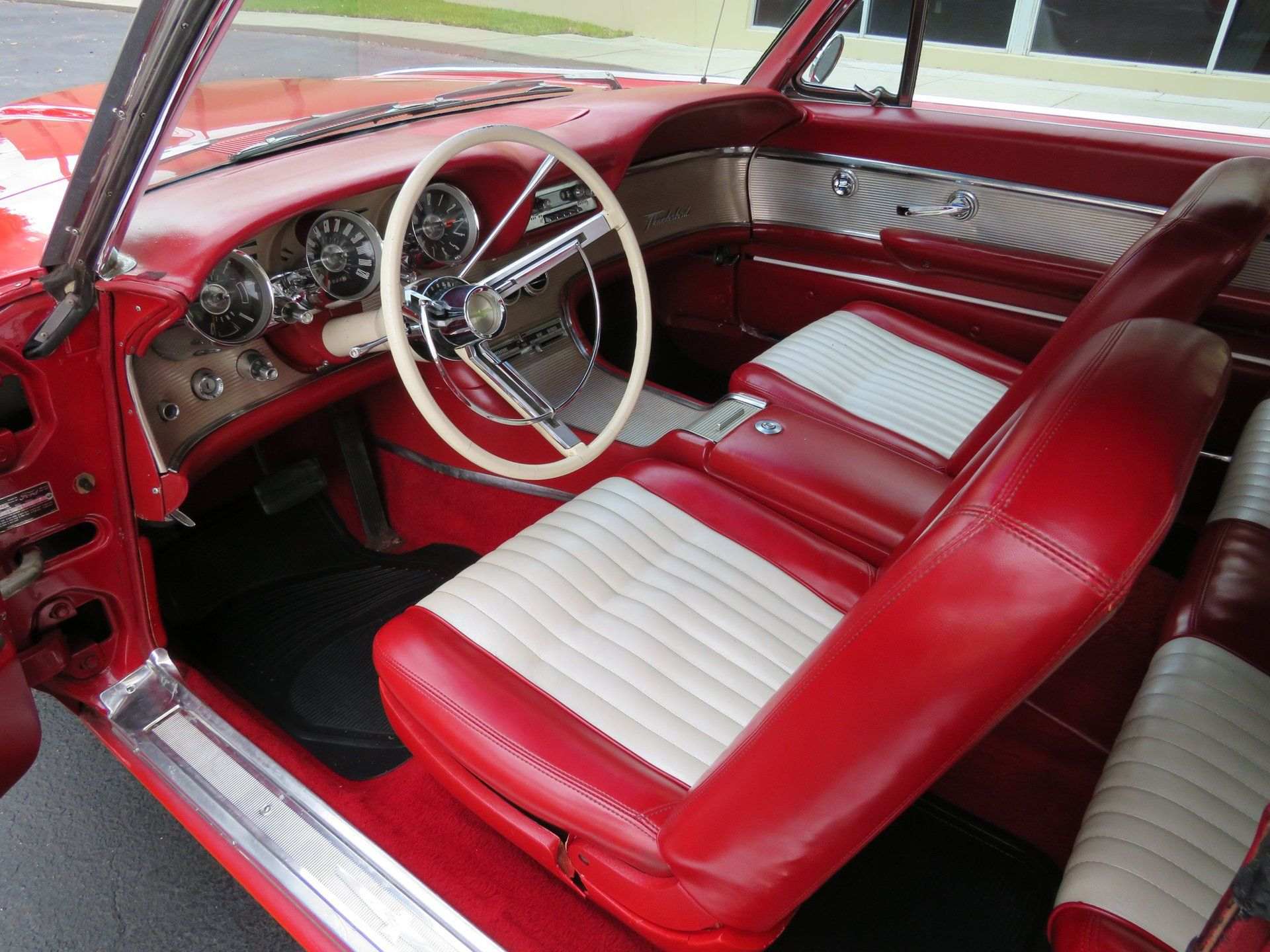 Car Image 10